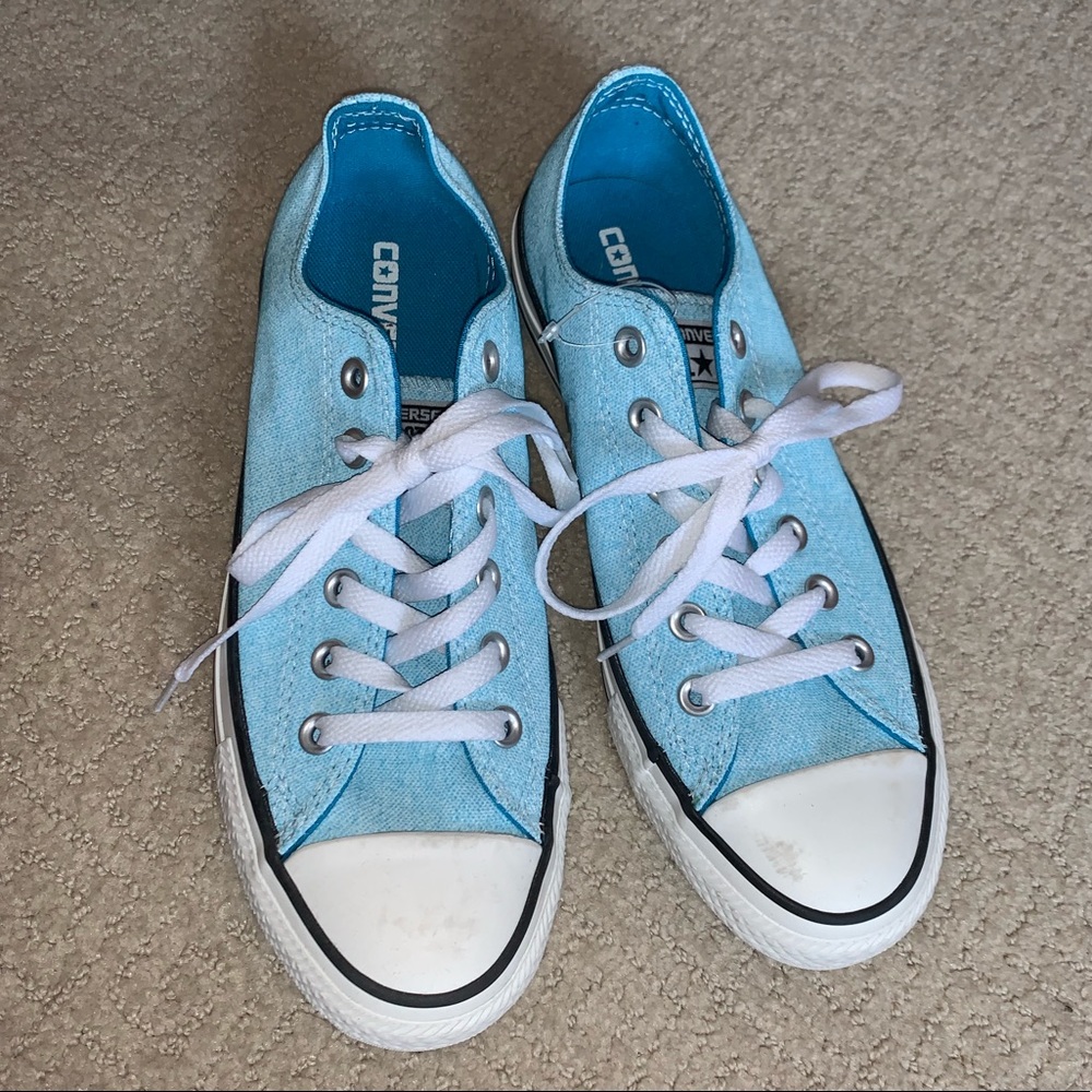 NEW Light Blue Converse
